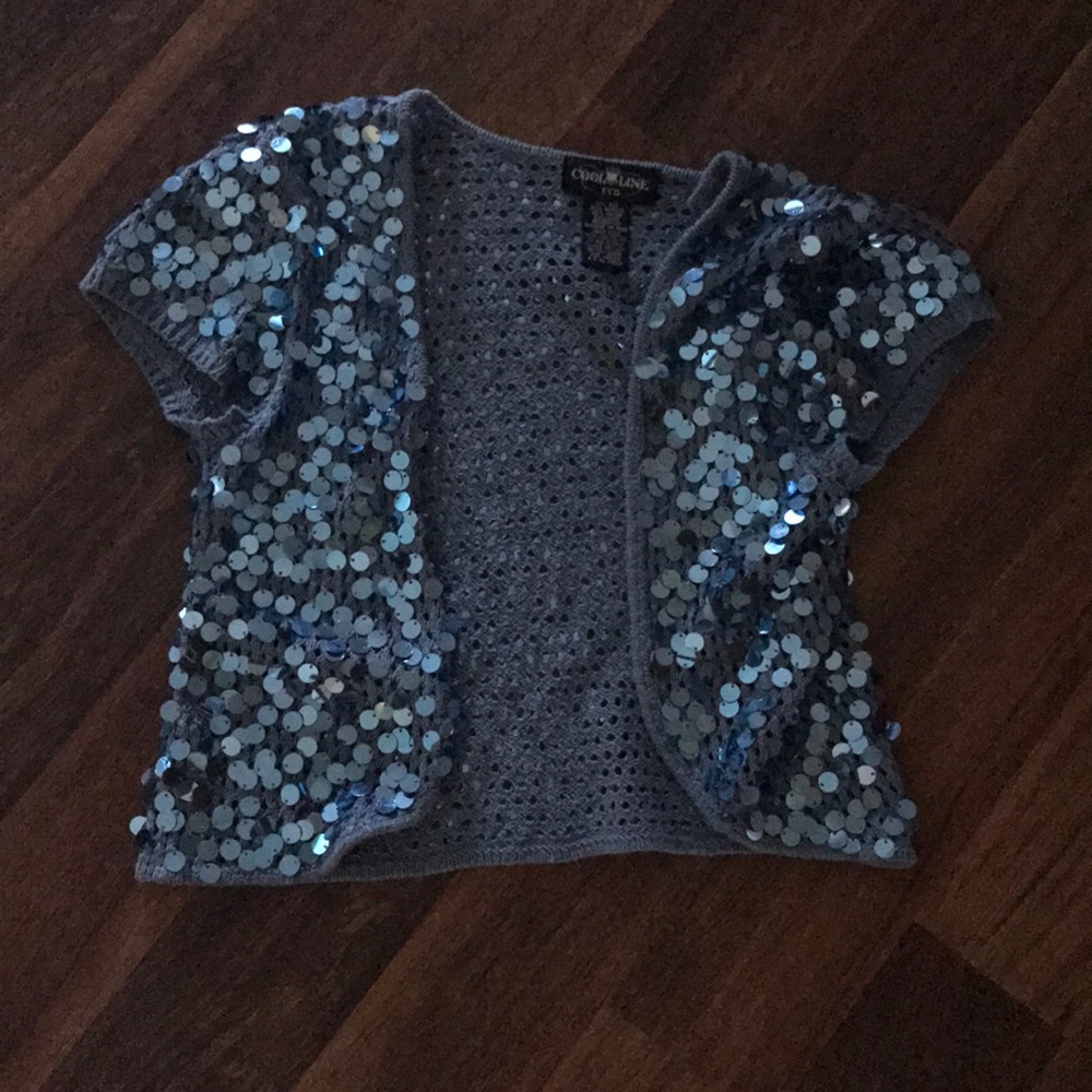 Women’s Shaw/cardigan